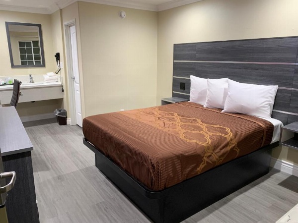 Pacific Inn Anaheim image 8